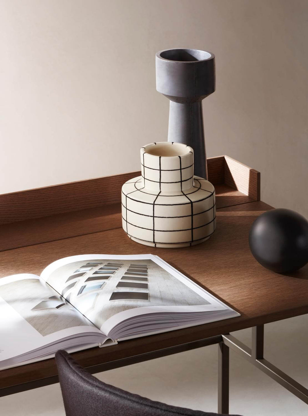 20.Venti Home Light Desk Home Desks & Drawers MDF Italia