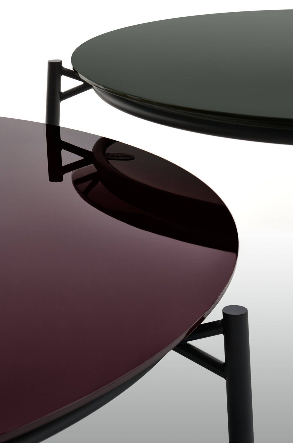 Cantle Low Coffee &amp; Side Table Coffee & Side Tables MDF Italia