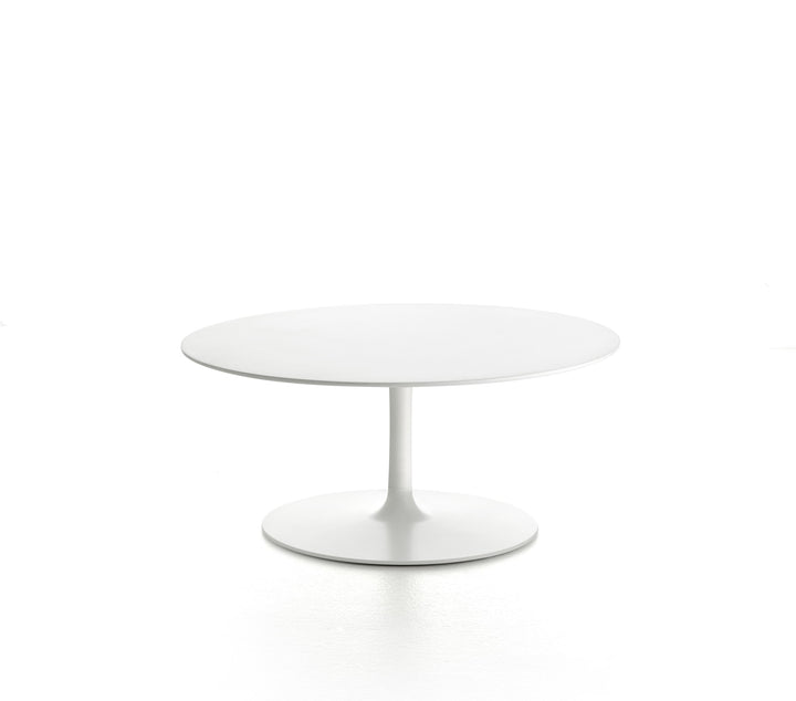 Cas Mdf Flow Nightstand 01