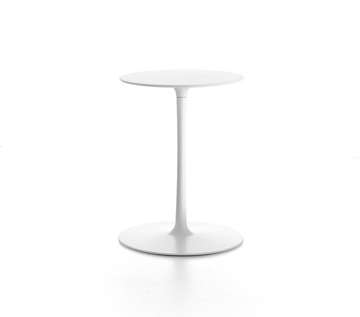 Cas Mdf Flow Nightstand 01