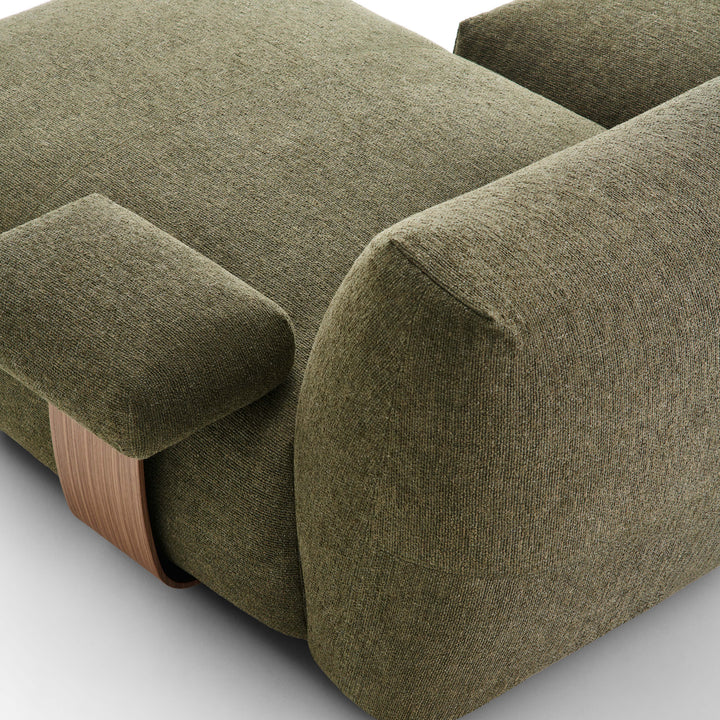 Goom Sectional
