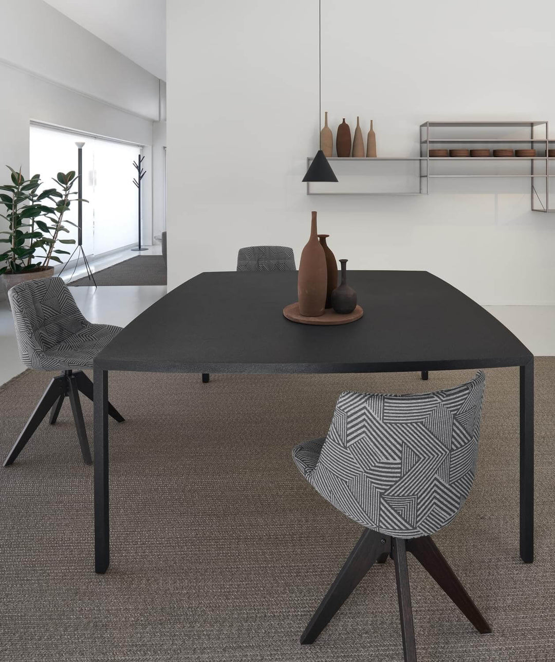 Tense Curve Table Fixed Tables MDF Italia