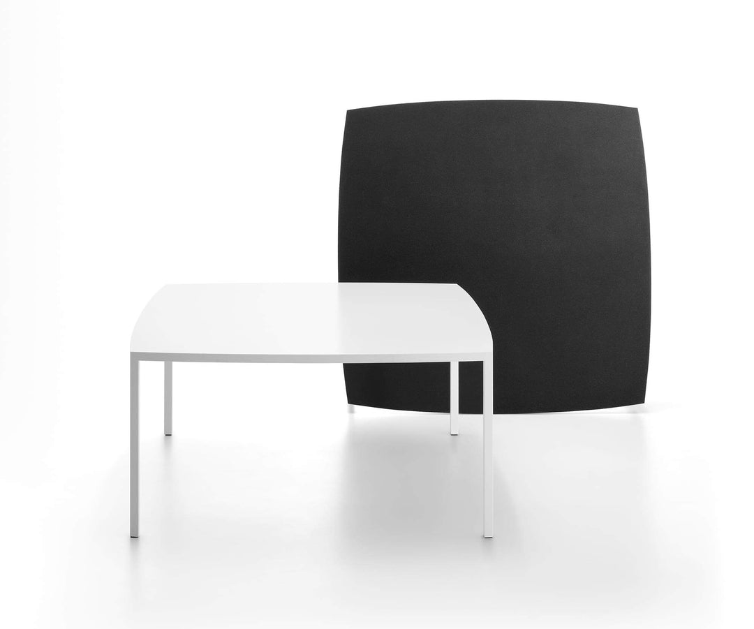 Tense Curve Table Fixed Tables MDF Italia