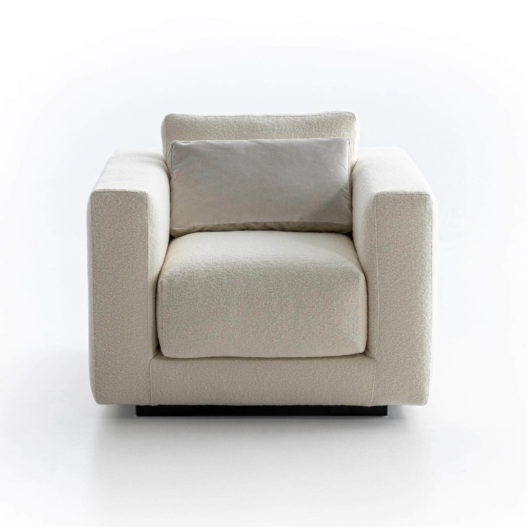 Salon Nanà Lounge Chair Lounge Chairs Moroso