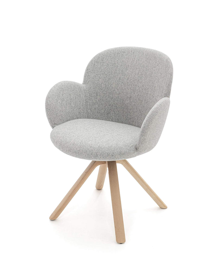 Tulp Armchair v2 Chairs & Armchairs Moroso