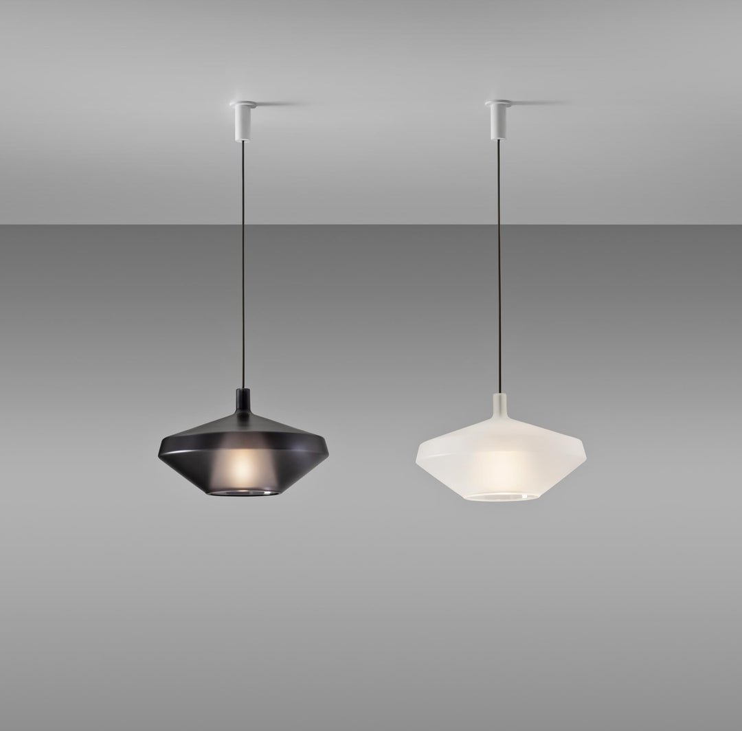 MoM Suspension Lamp v3 Chandeliers & Suspension Lamps Penta