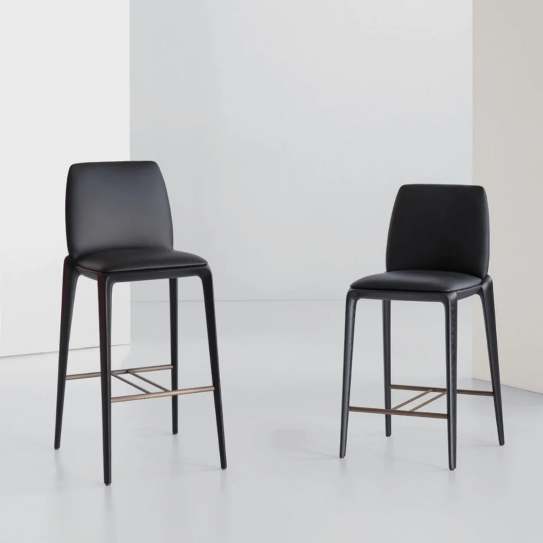 Hiru Stool
