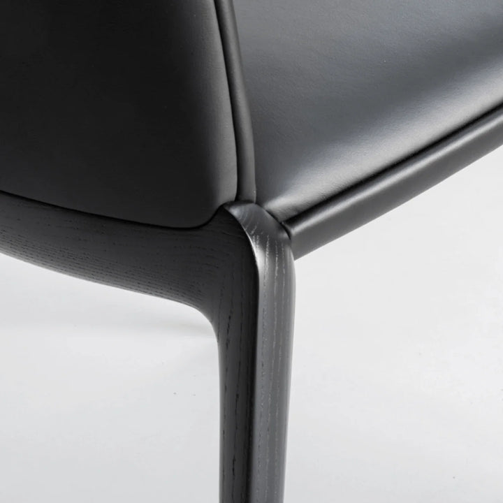 Hiru Stool