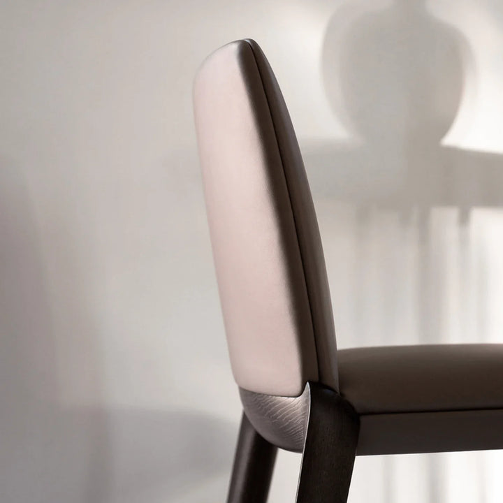 Hiru Stool