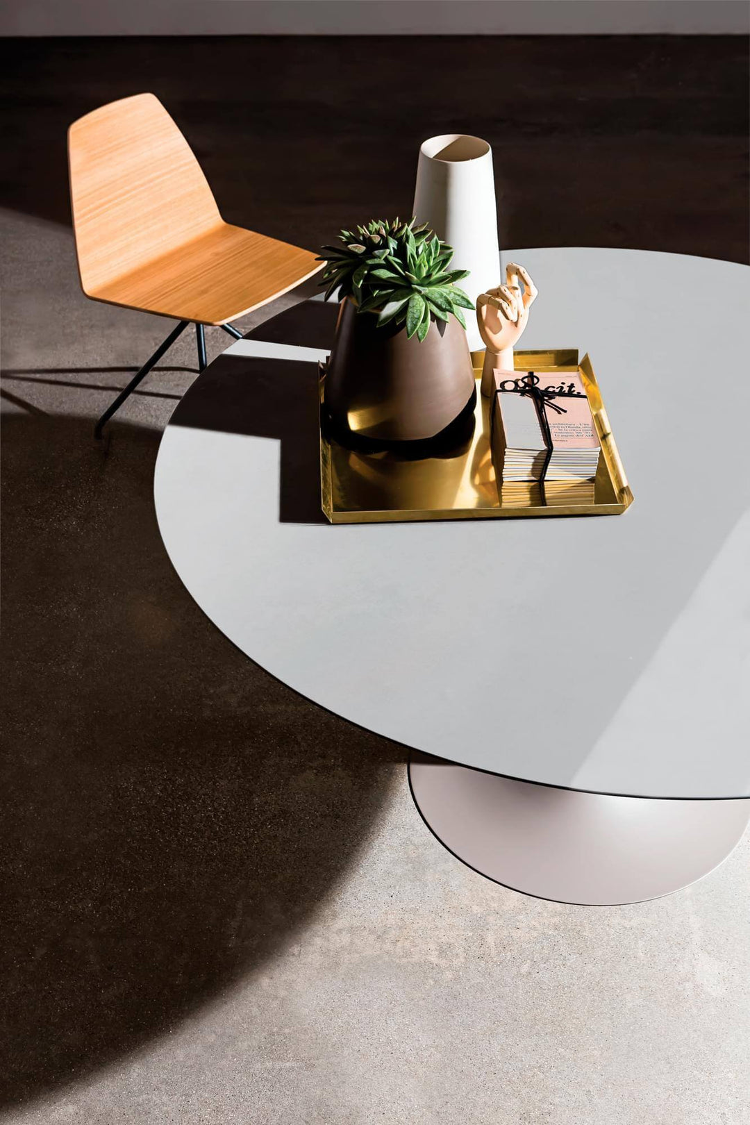 Flute Round Table Fixed Tables Sovet Italia