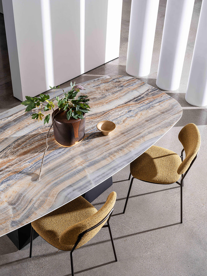 GranDeod Shaped Table Fixed Tables Sovet Italia