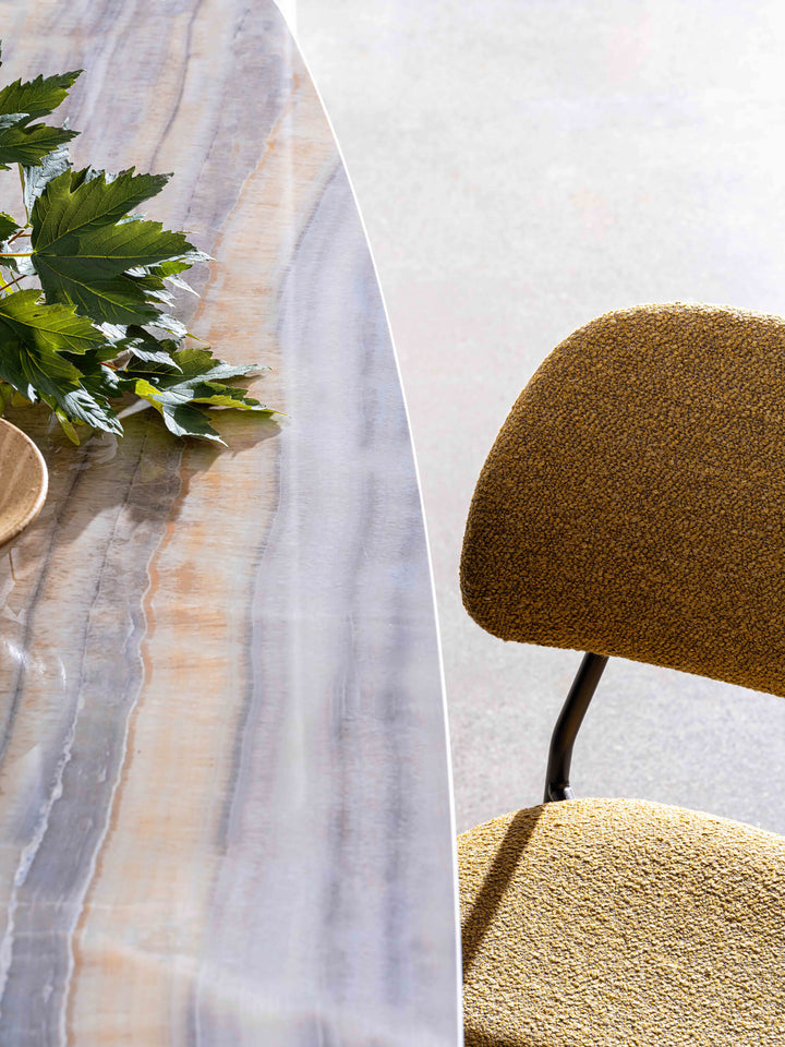 GranDeod Shaped Table Fixed Tables Sovet Italia