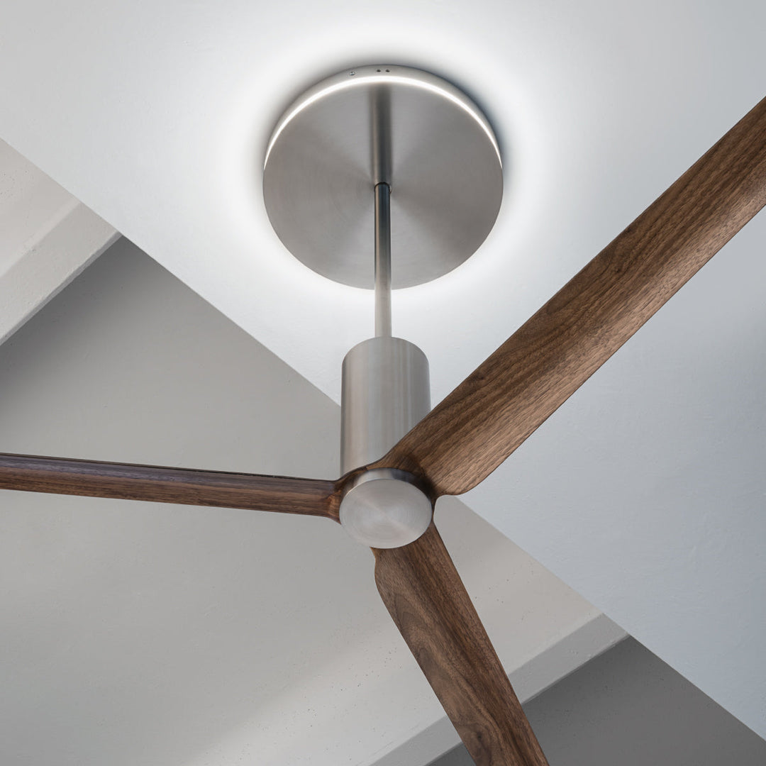 Ariachiara Usa Ca Approved Ceiling fan (Ø 1700 mm) in AISI 316L stainless steel, with wood and carbon fiber blades, natural wood essence or lacquered. Integrated LED lighting, remote control included. Product suitable for indoor installation