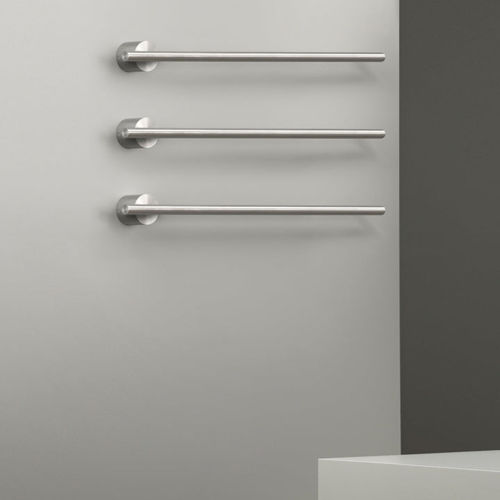 Equilibrio Usa Ca Approved Electric towel warmer L. 1’ - 10 53/64”. Built-in part included