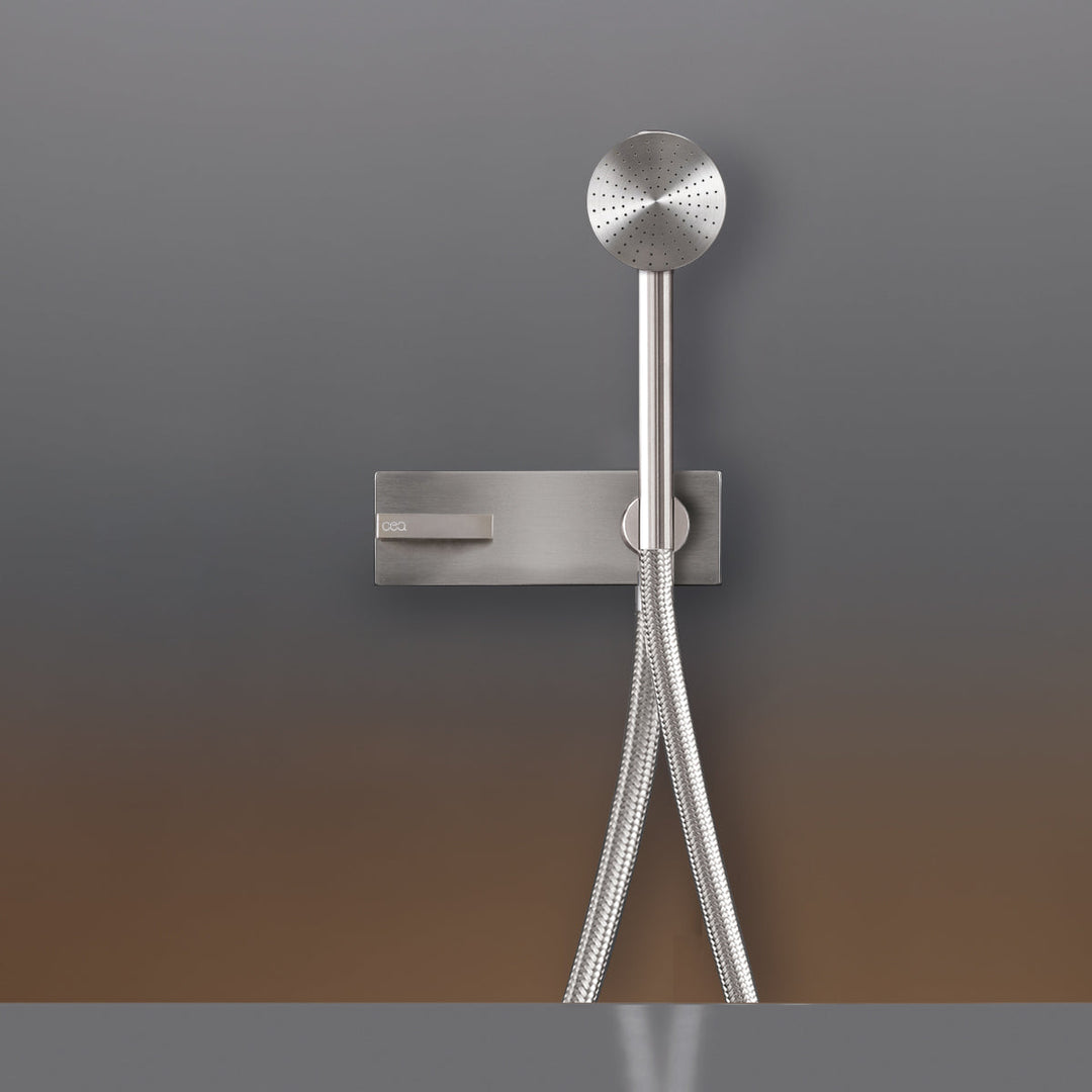 Bar Wall mounted progressive mixer set for bathtub/shower with cylindrical hand shower Ø 65 mm