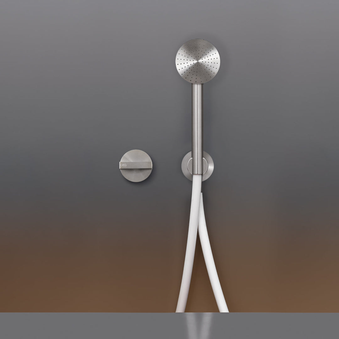 Bar Wall mounted progressive mixer set for bathtub/shower with cylindrical hand shower Ø 65 mm