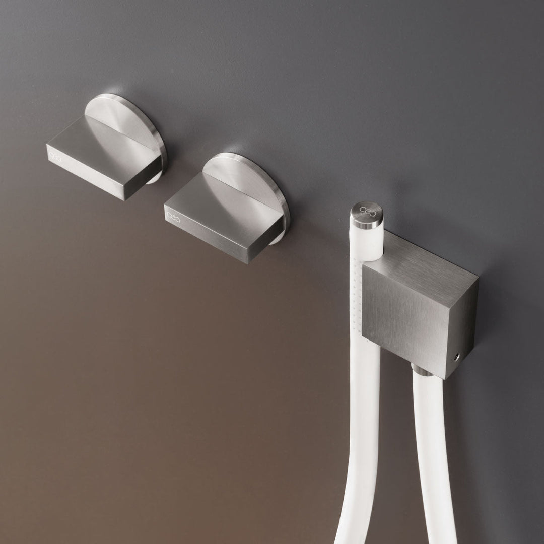 Bar Wall mounted progressive mixer