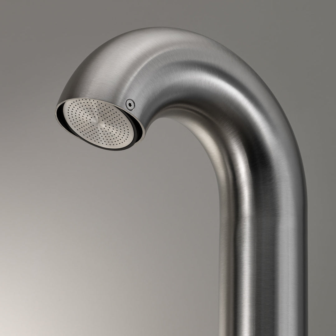 Bold Free-standing outdoor shower in AISI 316L stainless steel. Aerated rain jet controlled by progressive mixer of CROSS collection