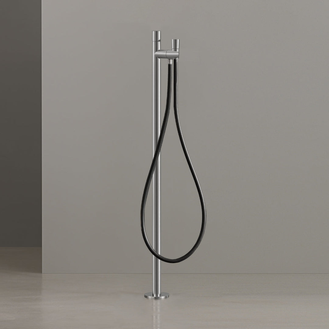 Cartesio Free-standing mixer (H. 985 mm) with Kneipp jet