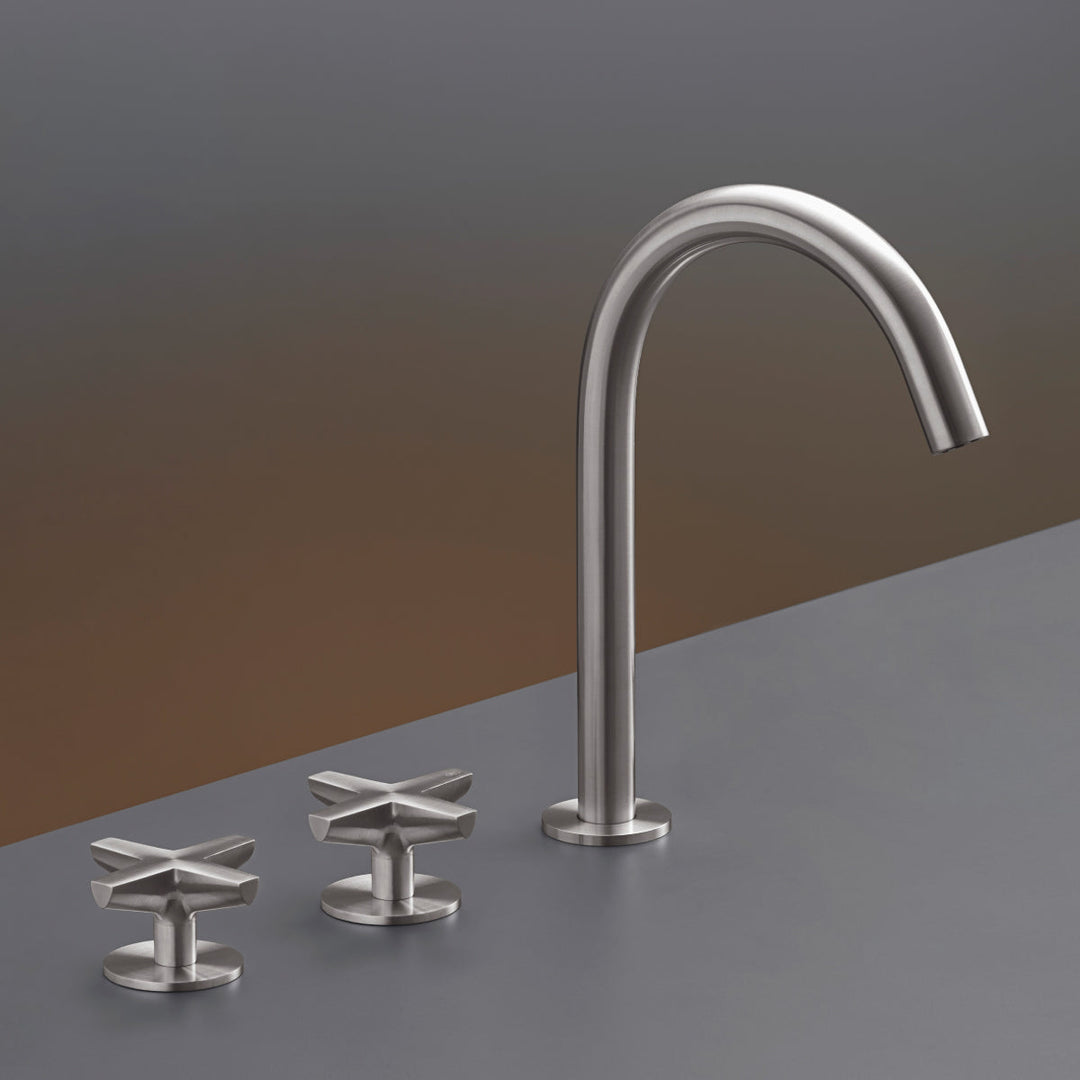 Cross Three-hole mixer with swivelling spout H. 235 mm