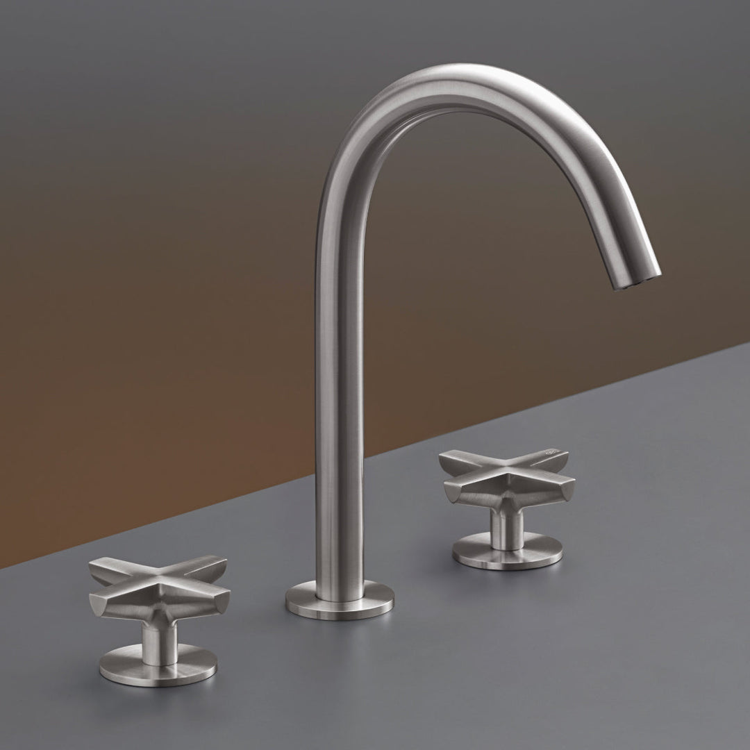 Cross Three-hole mixer with swivelling spout H. 235 mm