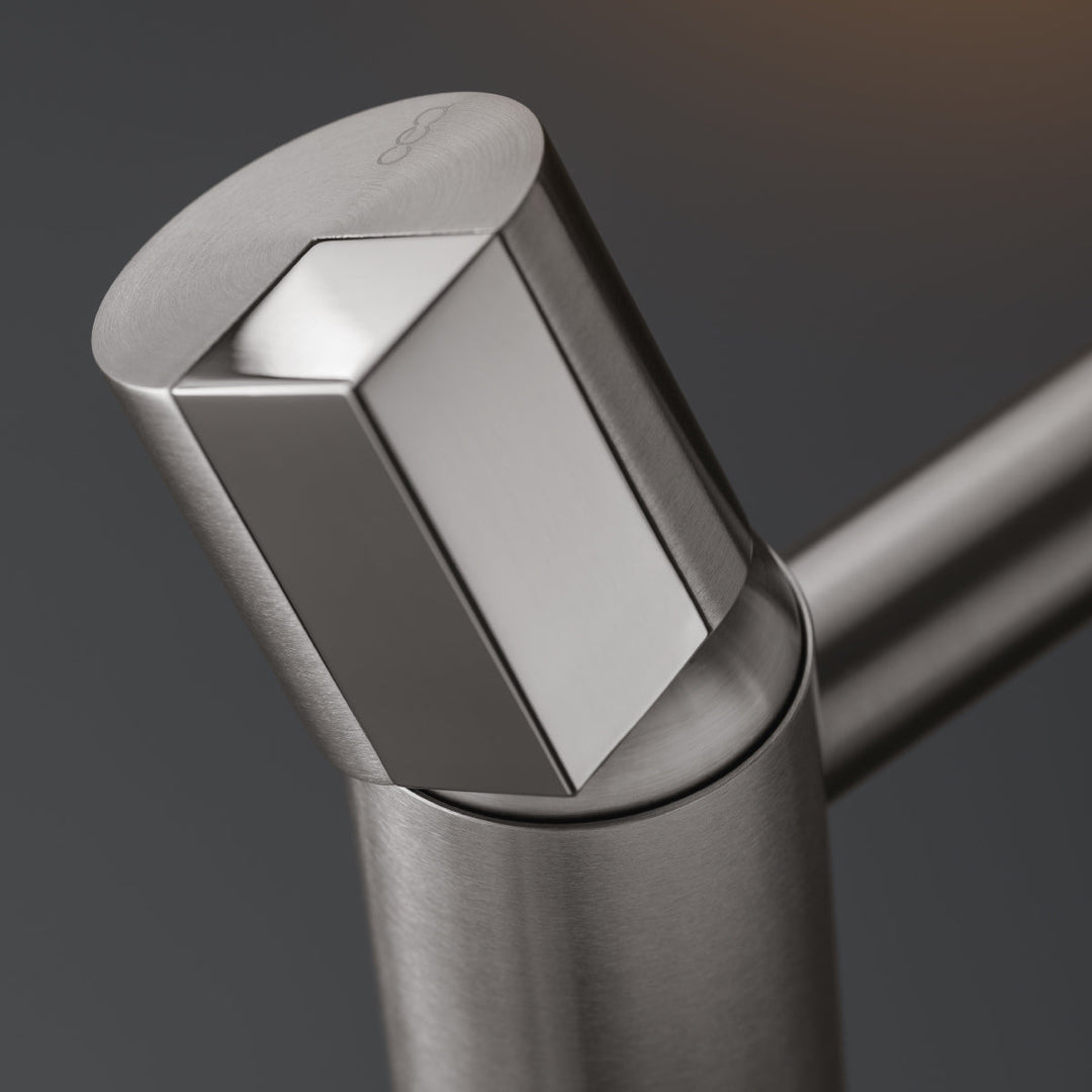 Duet Free-standing mixer for washbasin H. 1115 mm