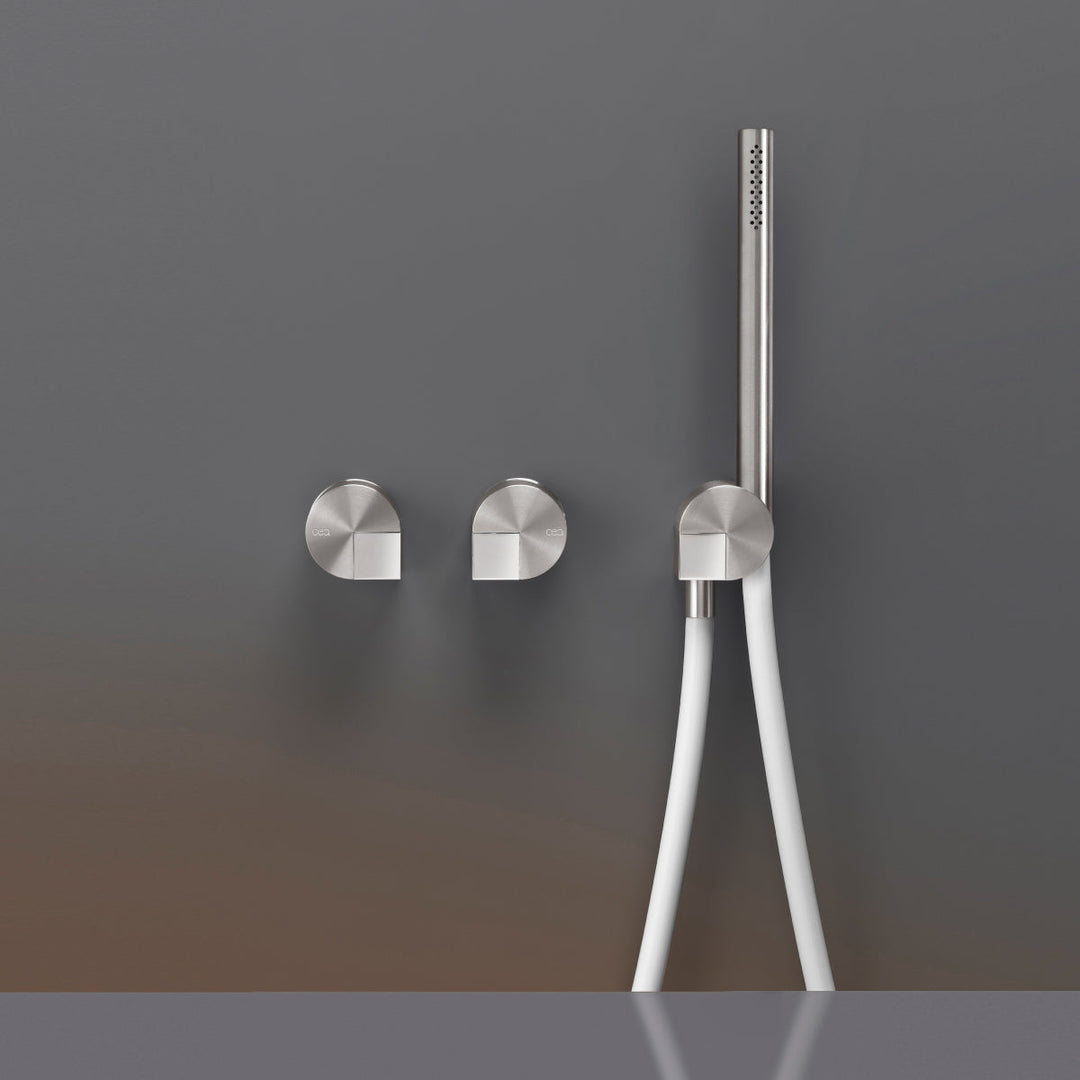 Duet Wall mounted 2 mixers set for bathtub/shower with cylindrical hand shower Ø 18 mm