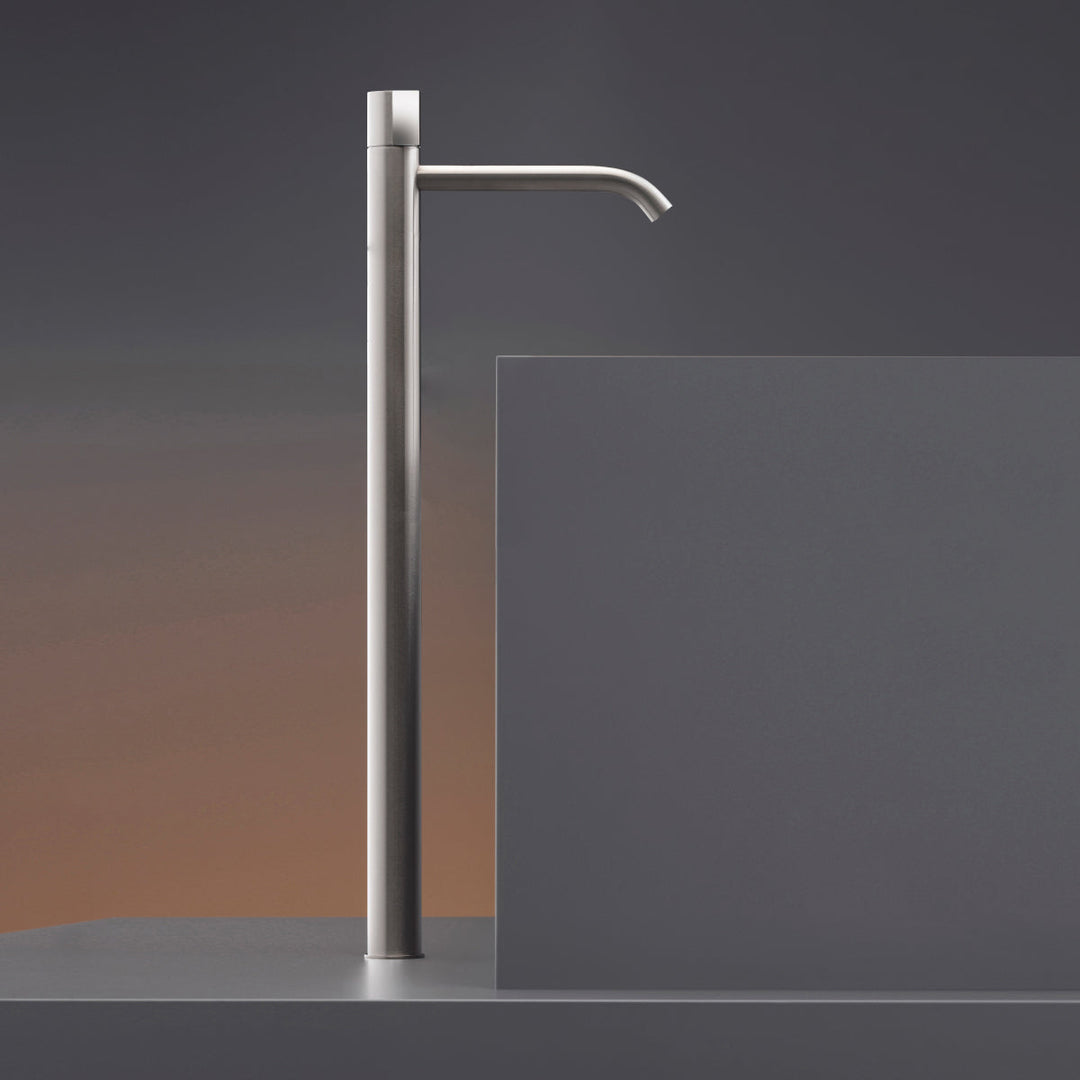 Duet Deck mounted mixer for countertop basin H. 680 mm