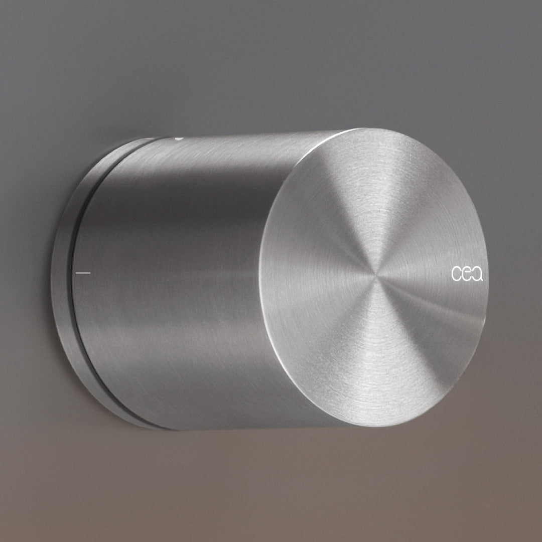 Opus Wall mounted 2/3 way diverter