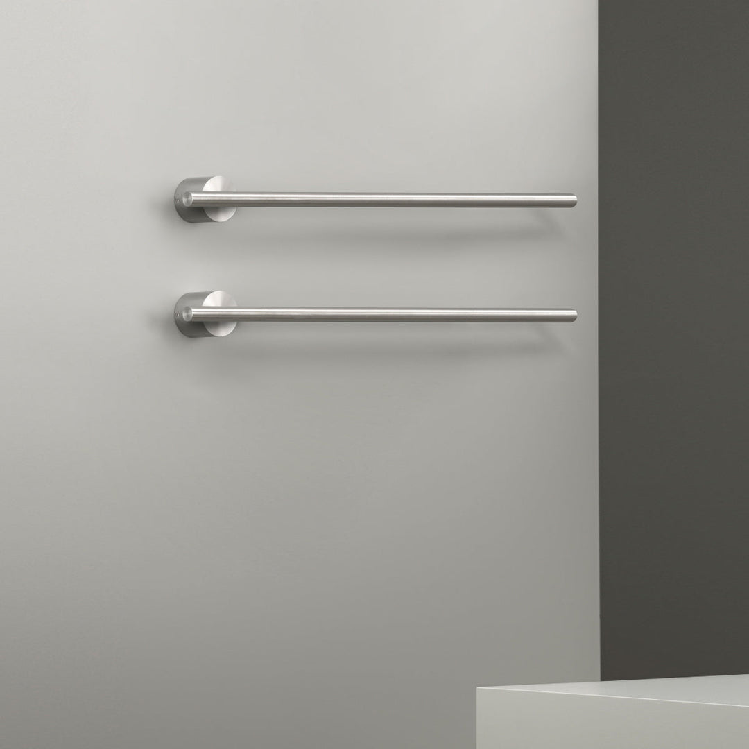 Equilibrio Electric towel warmer L. 580 mm