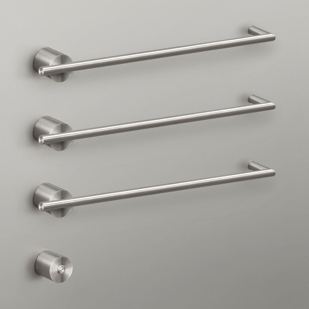 Equilibrio Electric towel warmer L. 580 mm, power button included