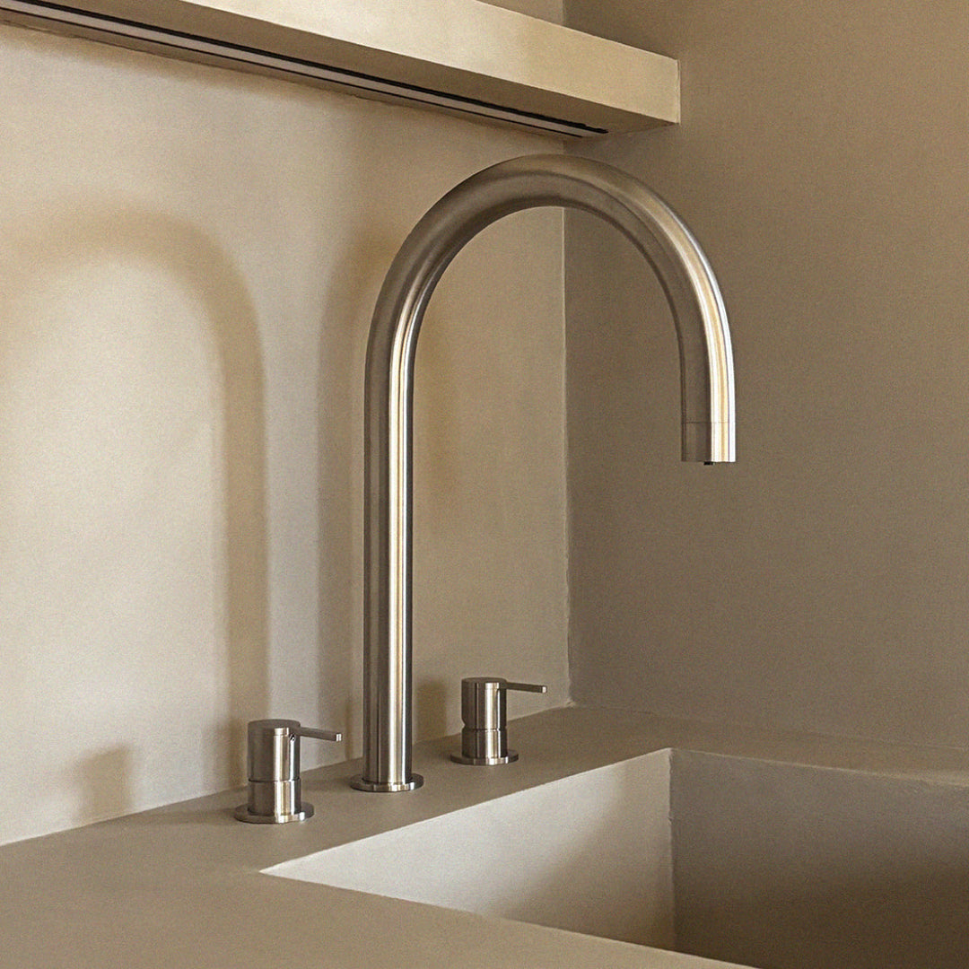 Three Hole Taps For Filtered Water Three-hole tap for filtered still, chilled still/sparkling water, and mixer with swiveling spout H. 375 mm. To be connected to the water microfiltration system WTC01