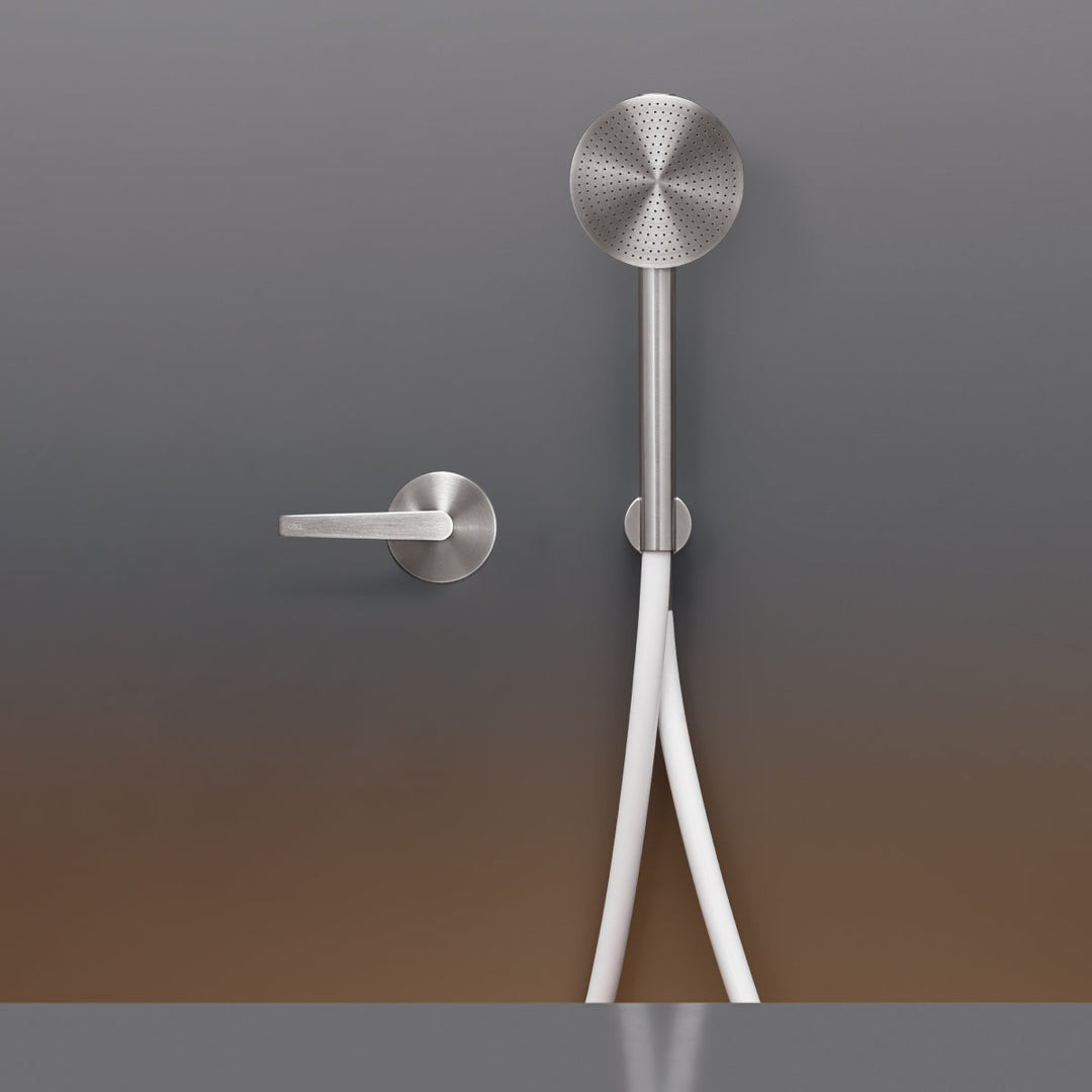 Flag Wall mounted progressive mixer set for bathtub/shower with round hand shower Ø 80 mm