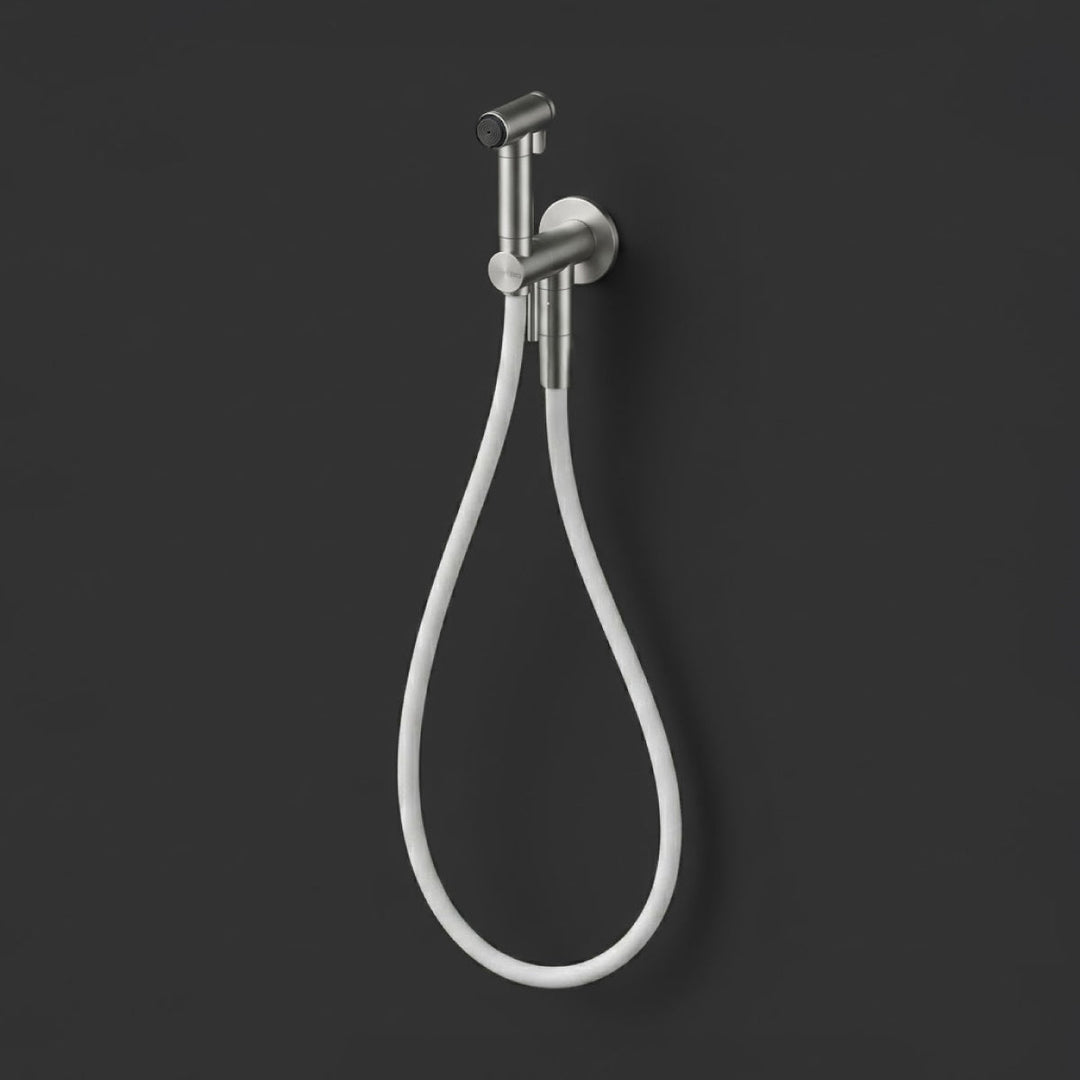 Jet Cleaners Bidet jet spray with shut-off hand shower complete with pressure limiter, wall bracket and water connection