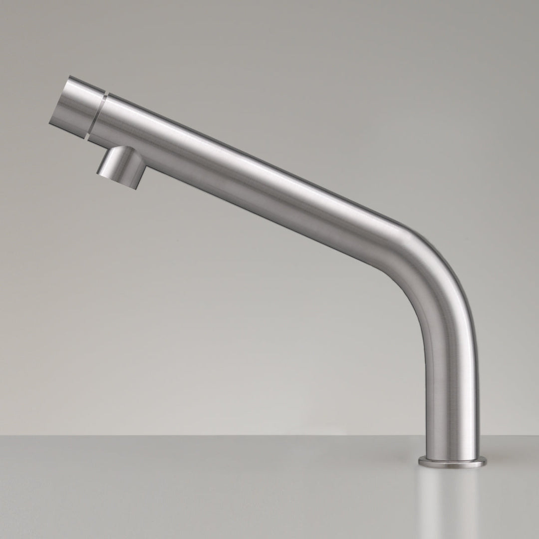 Single Hole Mixers Deck mounted mixer with swivelling and removable spout for under-window installation