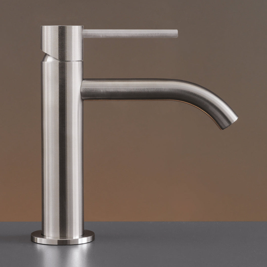 Gastone Pillar tap for hot or cold water connection H. 145 mm