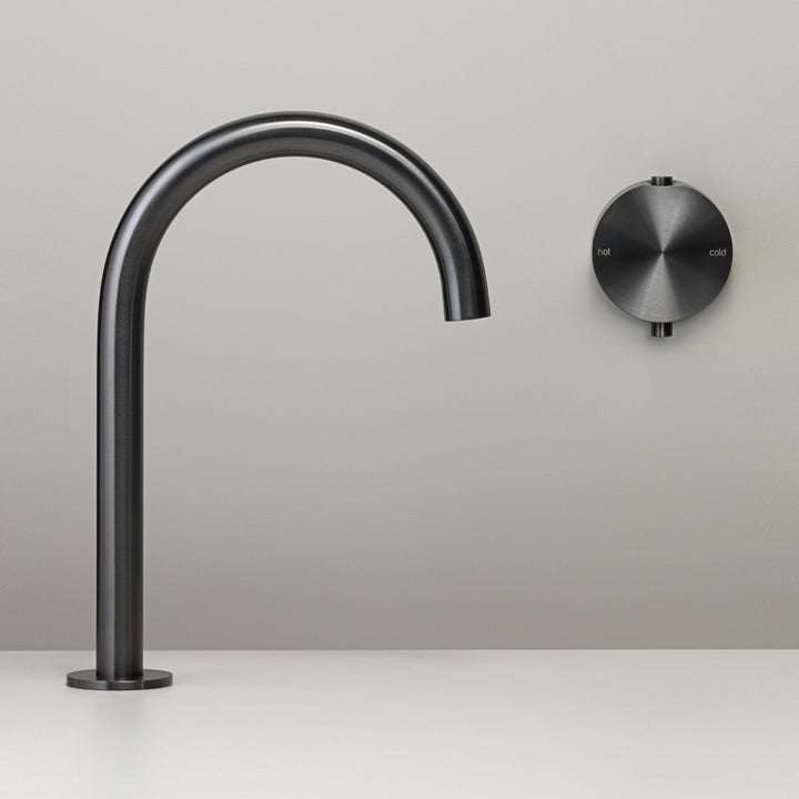 Giotto Plus Wall mounted Double Movement mixer