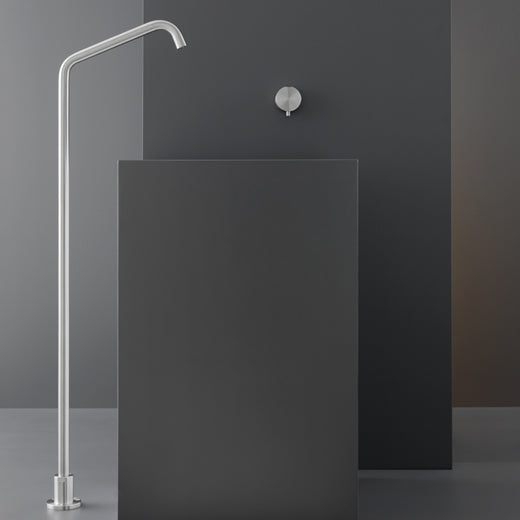 Giotto Plus Wall mounted Double Movement mixer