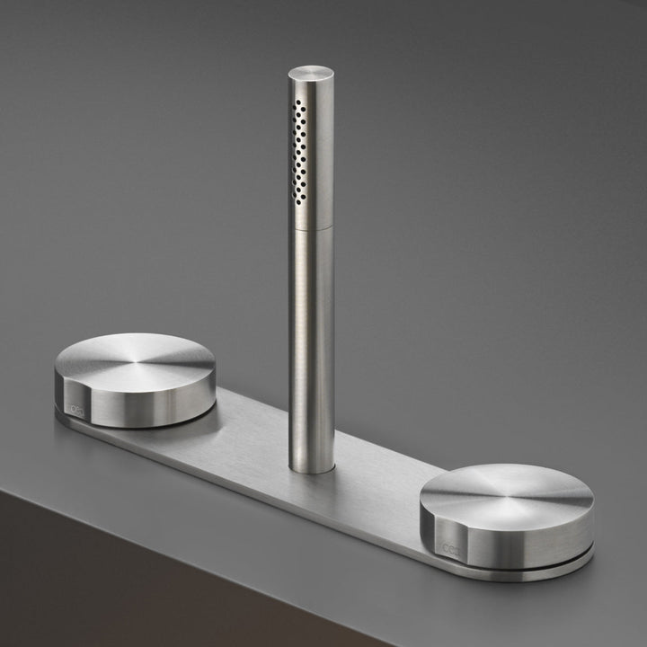 Giotto Rim mounted set of 2 progressive mixers with retractable cylindrical hand shower Ø 18 mm