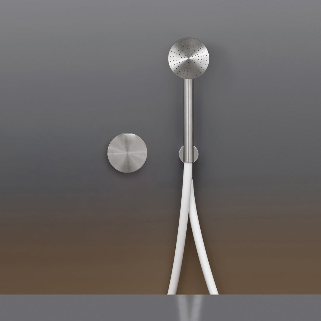 Giotto Wall mounted progressive mixer set for bathtub/shower with round hand shower Ø 65 mm