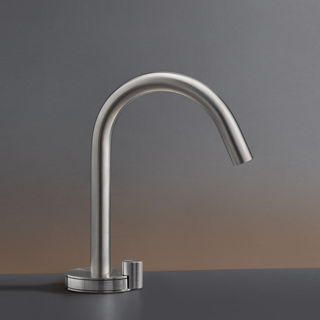 Giotto Pillar tap for hot or cold water connection H. 205 mm