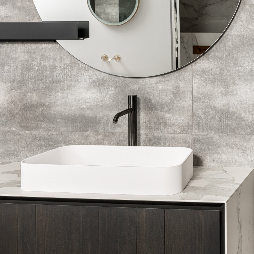 Giotto Plus Deck mounted mixer for countertop basin H. 335 mm