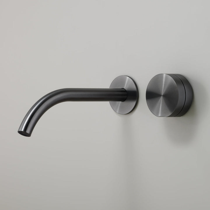 Giotto Plus Wall mounted mixer with spout L. 170 mm