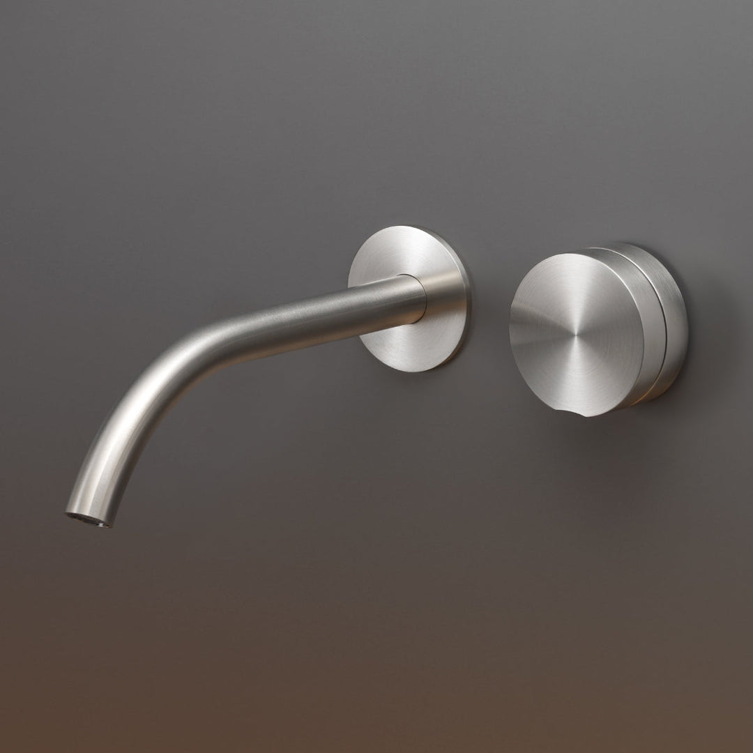 Giotto Plus Wall mounted mixer with spout L. 220 mm