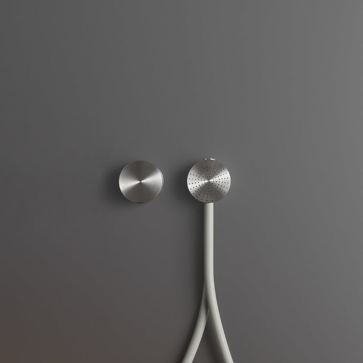 Giotto Plus Wall mounted mixer set for bathtub/shower with round hand shower Ø 65 mm