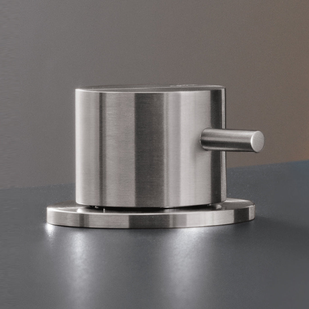 Gradi Deck mounted progressive mixer