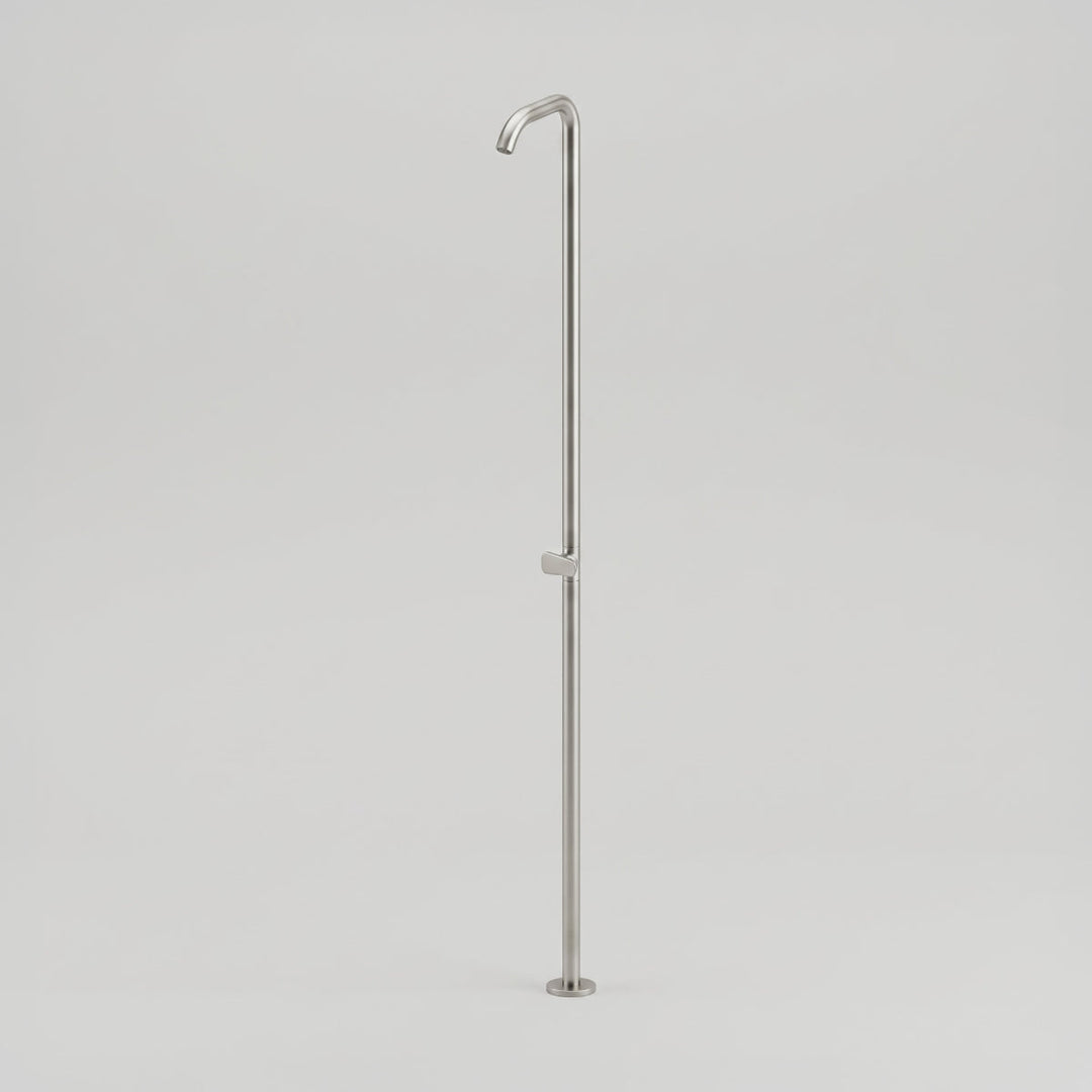 Hook Free-standing mixer set with conical rain jet