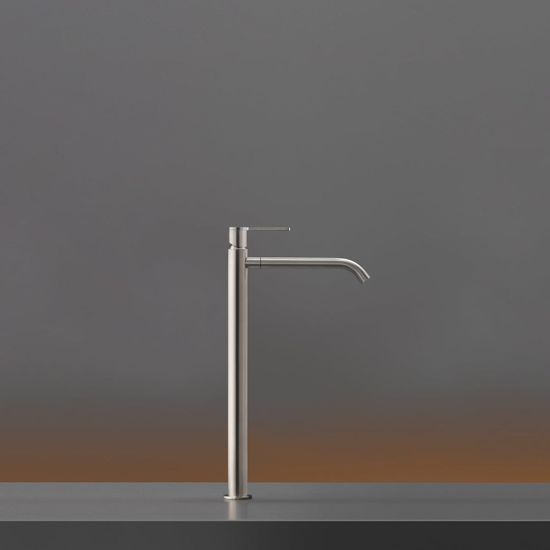 Innovo Deck mounted mixer for countertop basin H. 415 mm with swivelling spout for gush flow, opening in cold water
