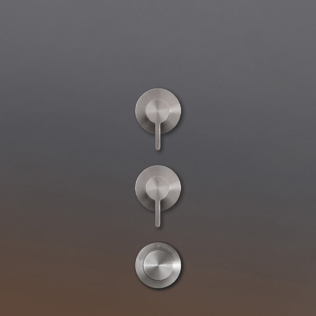 Innovo Thermostatic shower mixer set with 2 shut-off valves