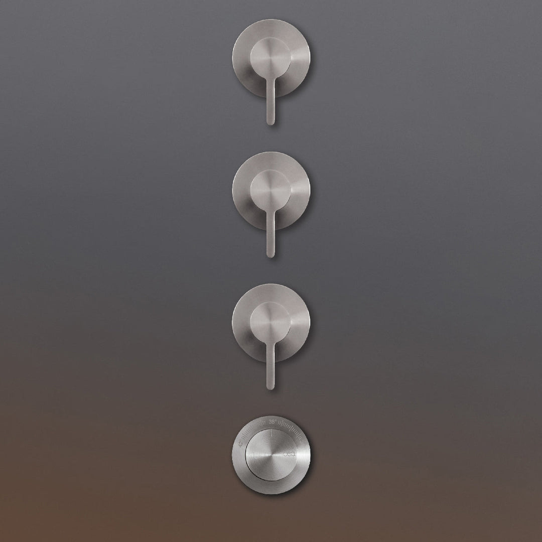 Innovo Thermostatic shower mixer set with 3 shut-off valves